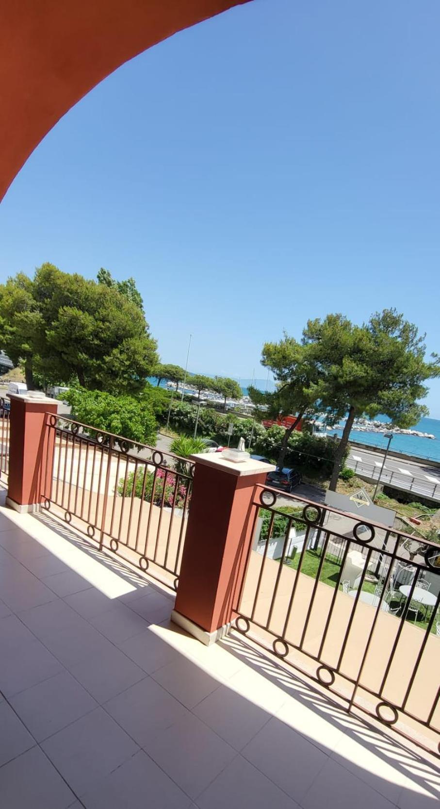 Casa Ortensia Formia Exterior photo